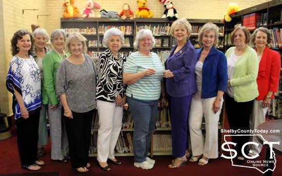 From left: Dottie West, Linda Anderson, Billy Sue Payne, Colleen Doggett, Jane Morrison, Sandra Davis (Library Director), Donna Holt, Barbara Prince, Carolyn Bounds, and Fannie Watson.
